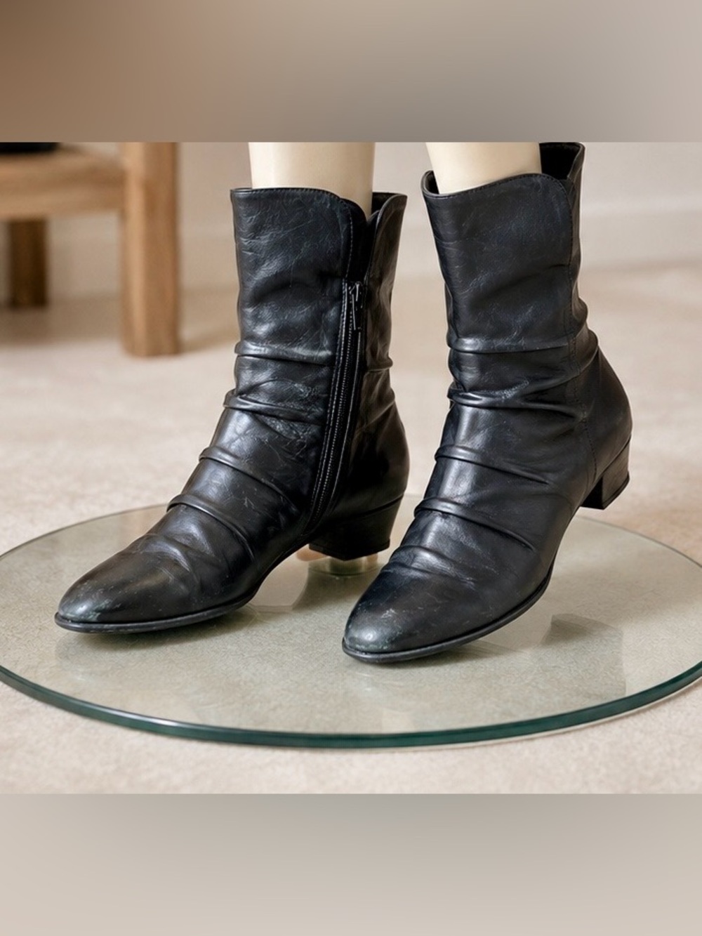 Everybody by B.Z. Moda Black Leather Short Boots EU 40.5 Zip Ruched